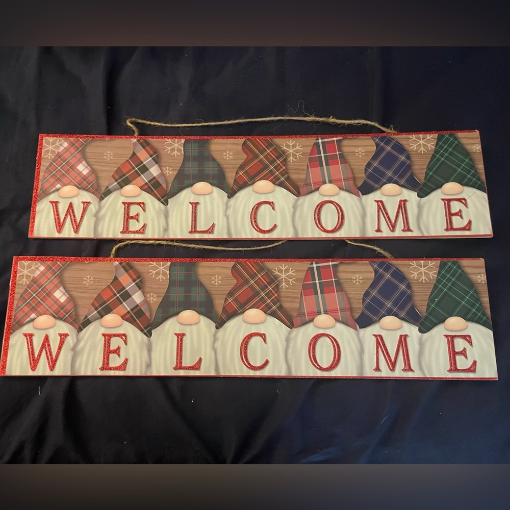 2 Plaid Wooden Gnome Welcome Signs
